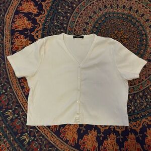 Brandy Melville cropped button up shirt